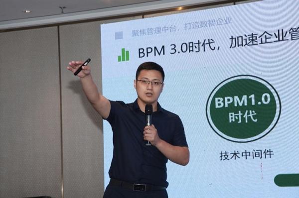 储学军：宣传制造业数字化转型成功经验，讲好数字化转型时代故事
