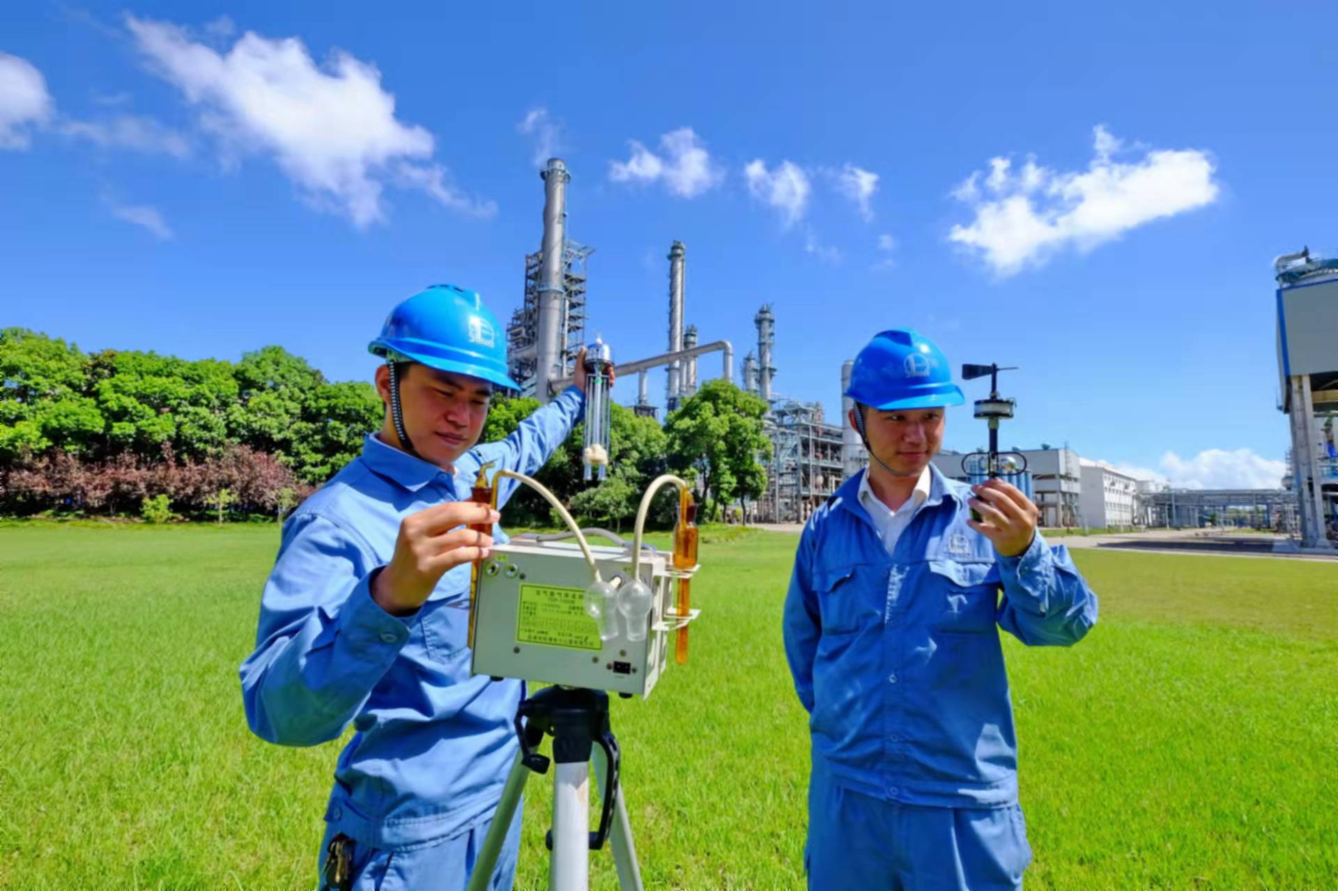 中国石化发布2023年度社会责任报告 发布第二批“十大社会责任示范项目”