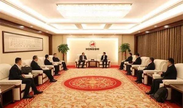 西部建设：建材科学研究院与中城投八局签订战略合作协议
