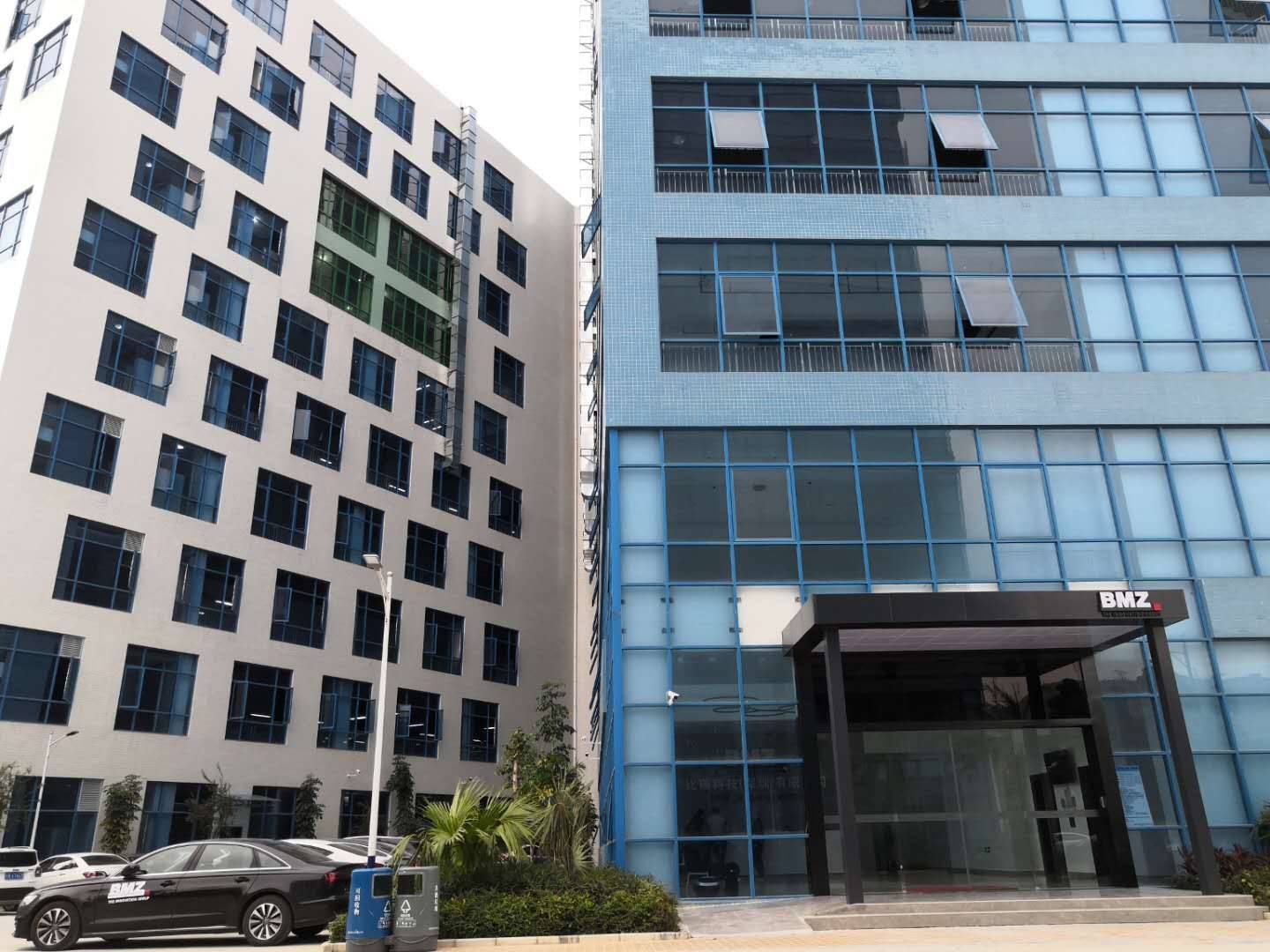 港客消费到了深圳高层写字楼里（念念有余）