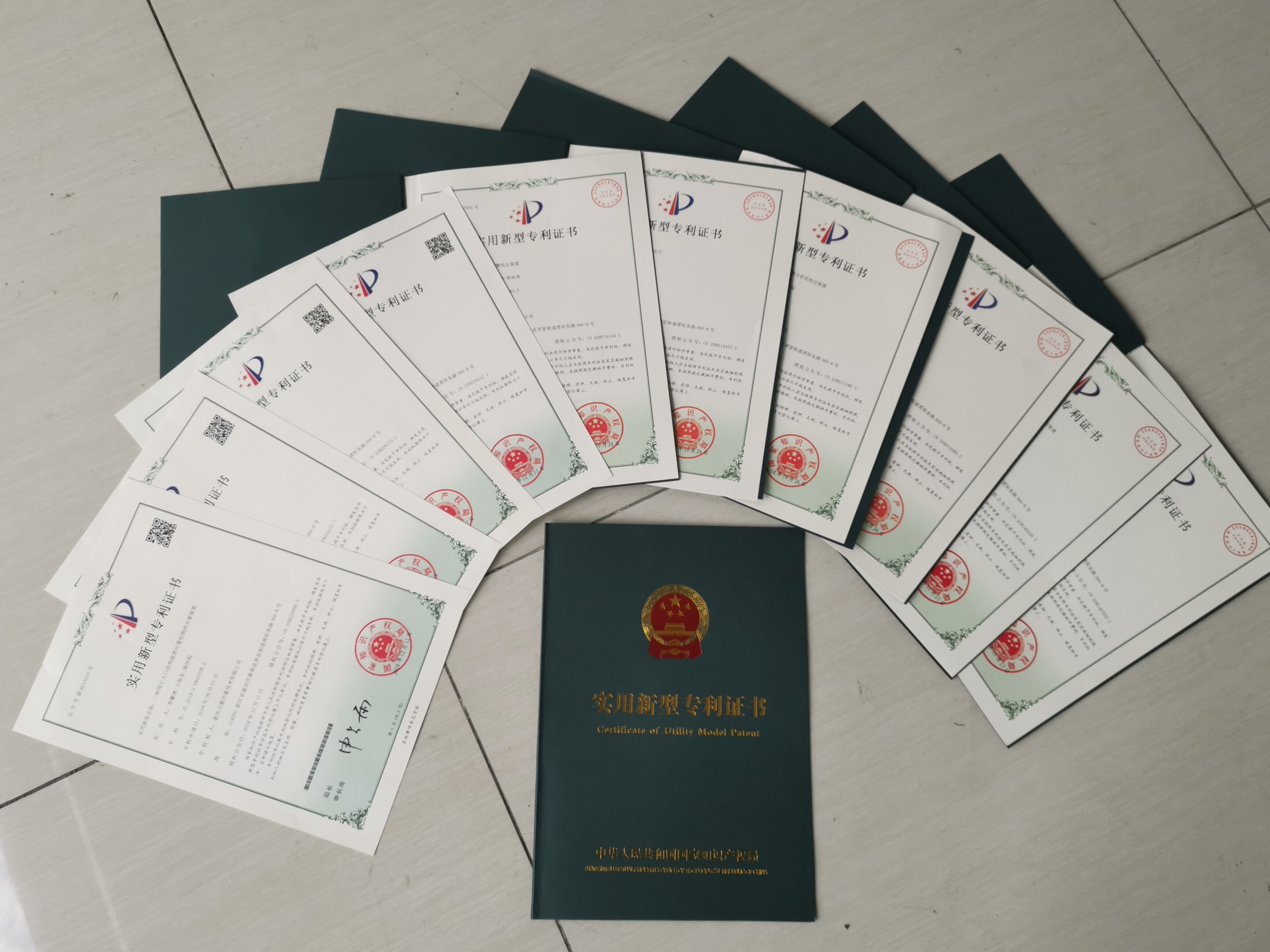 奋达科技获得实用新型专利授权：“行位延迟开模脱扣结构及模具”
