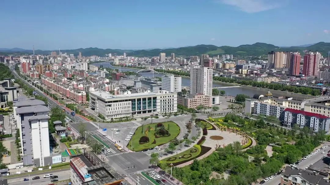 践行 “两山” 理念  塔子坝污水处理厂的生态担当