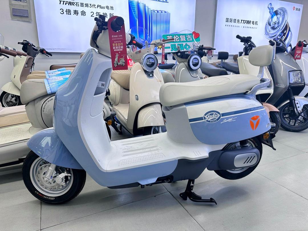 全场景都能跑得远！雅迪冠能S系列上新，重构行业长续航骑行标准