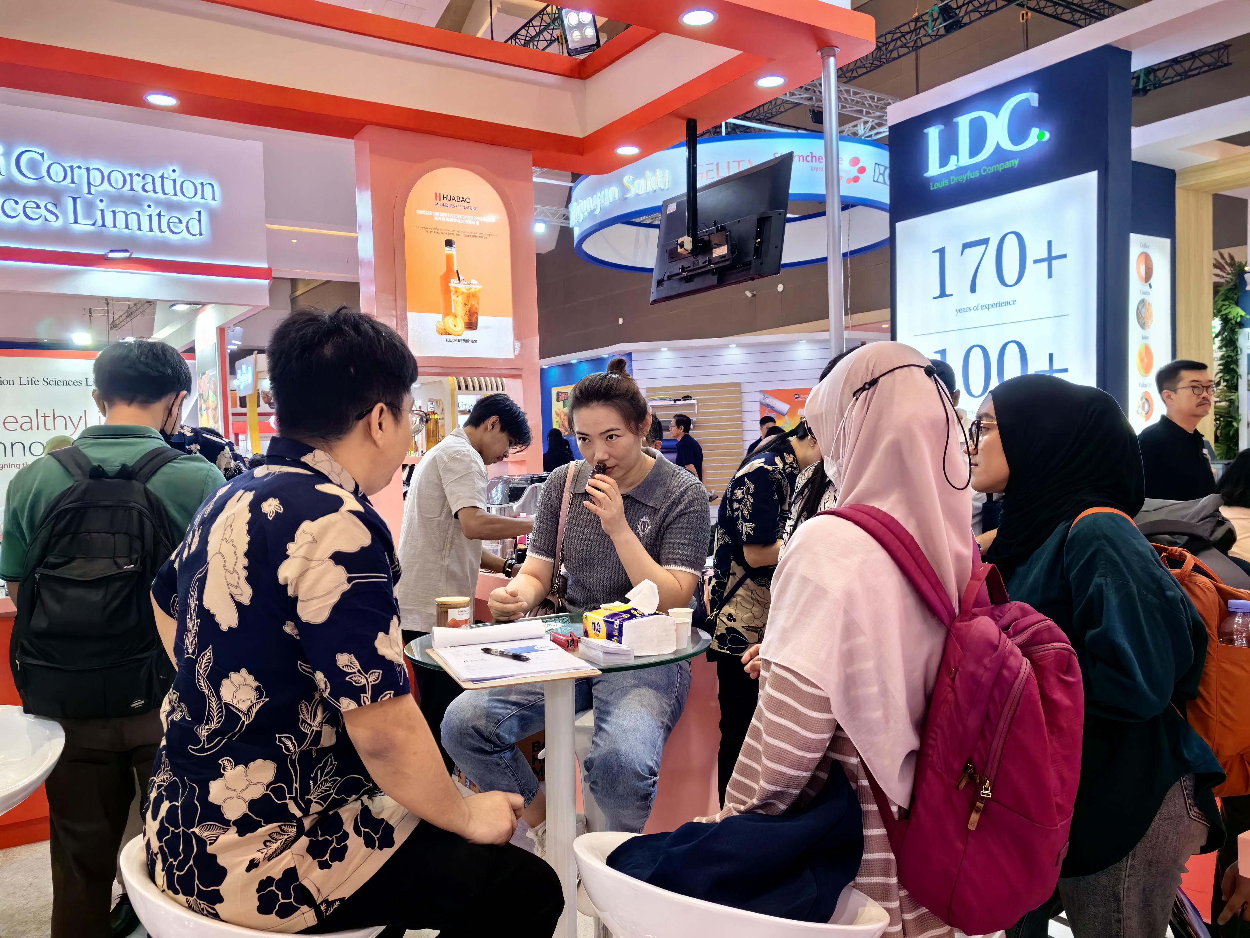 华宝股份：香港博远旗下NUSO品牌自主生产烟弹