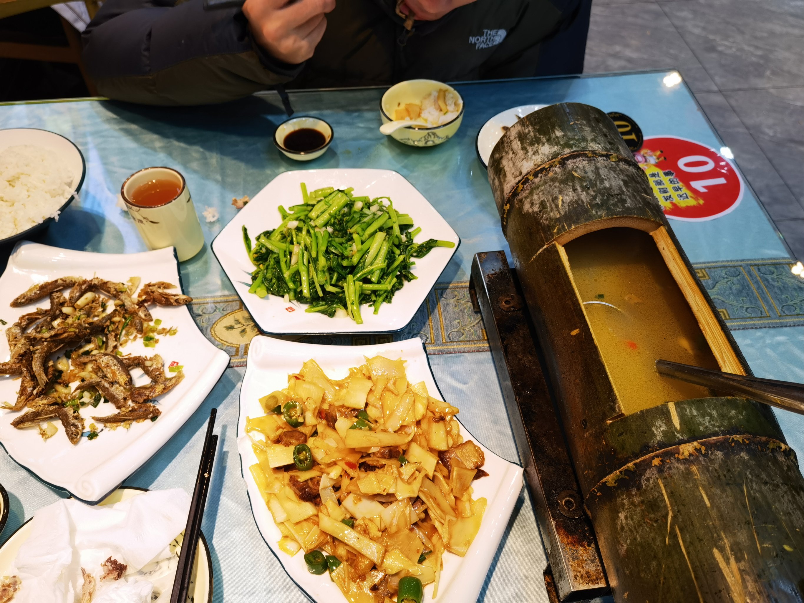 寻味之旅深拓广延 144城3091家餐厅上榜2025大众点评“必吃榜”