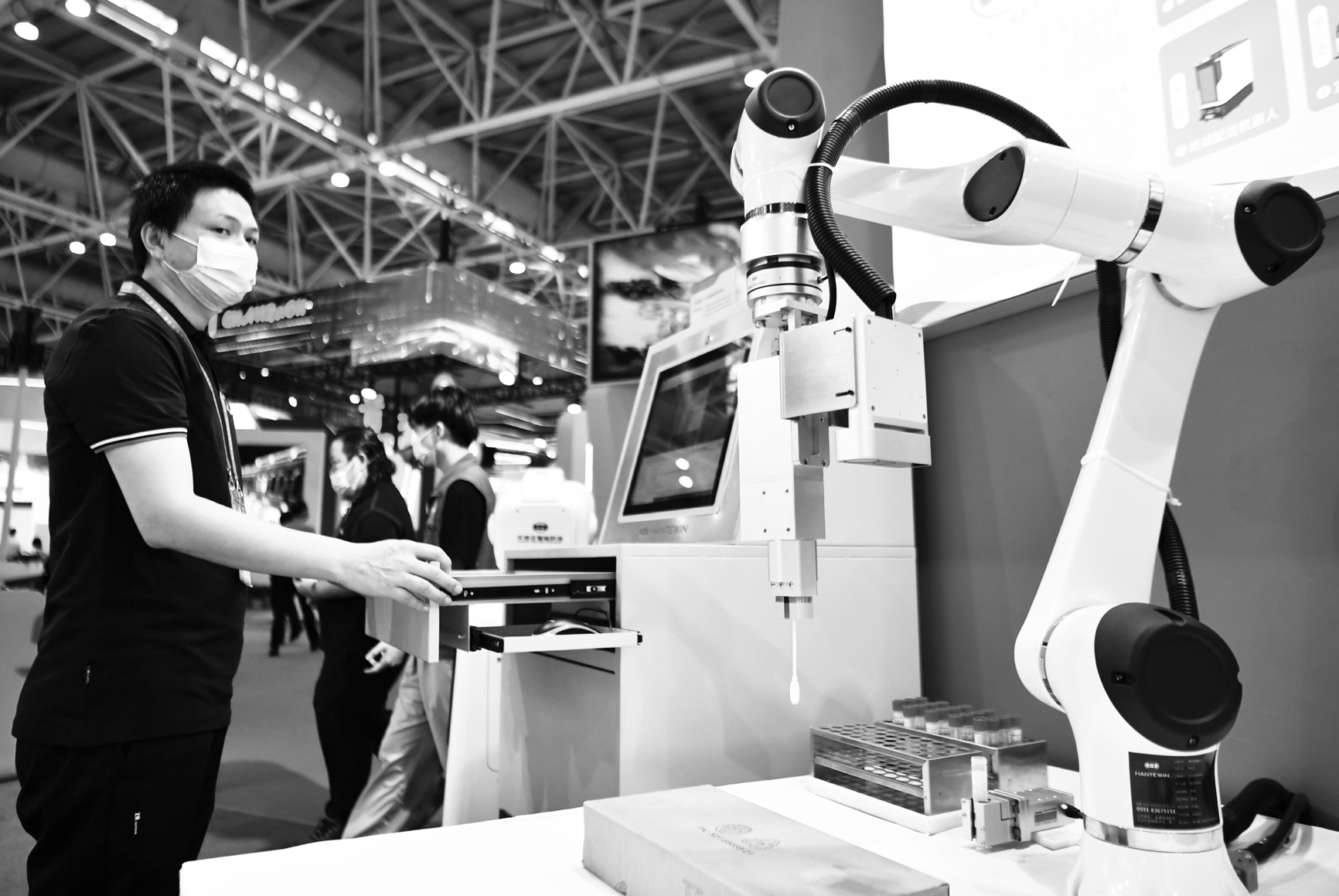 海峡创新10月17日龙虎榜数据