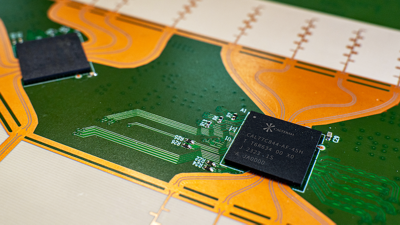 10月24日生益电子涨停：PCB板，交换机，毫米波雷达概念热股