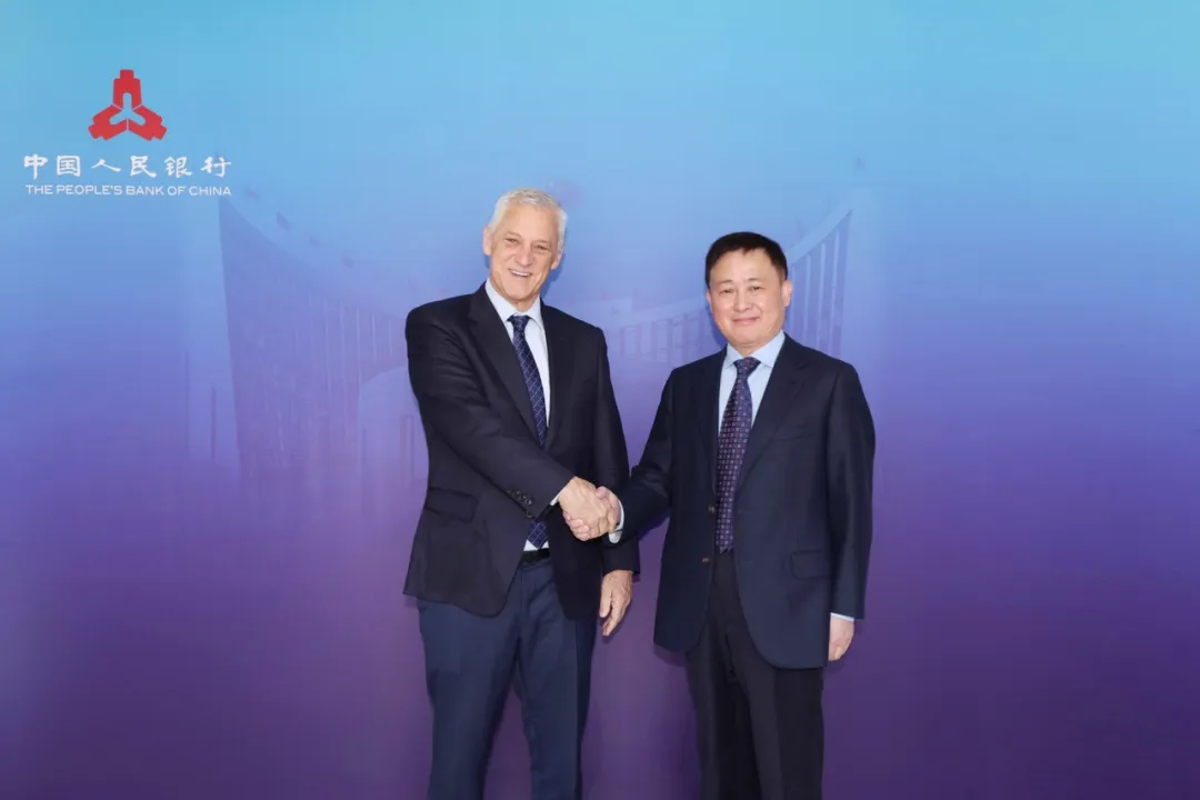 中国人民银行行长潘功胜会见相关国家高级官员和金融机构高管