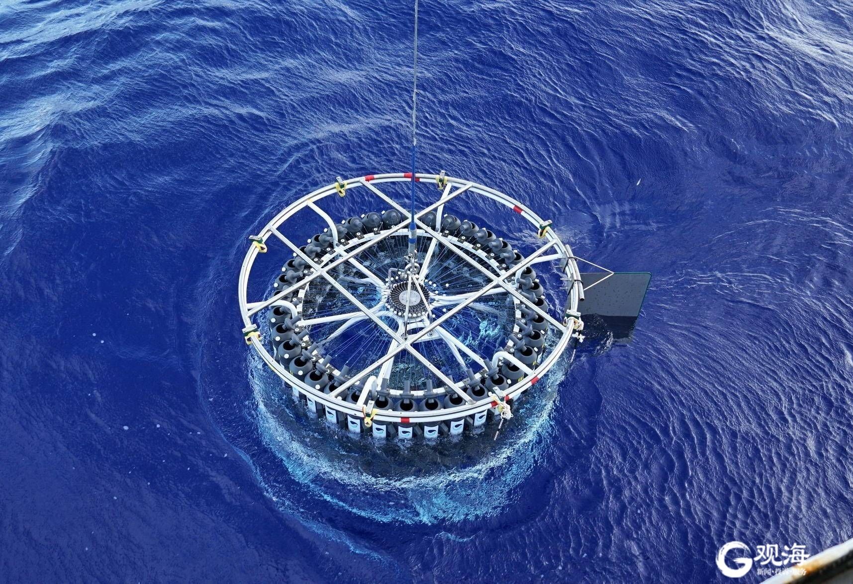 我国首套全海深痕量金属CTD绞车系统完成深海作业示范应用