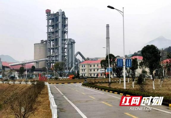 海螺水泥获得发明专利授权：“一种用于纸箱装车系统的变距导向定位机构”