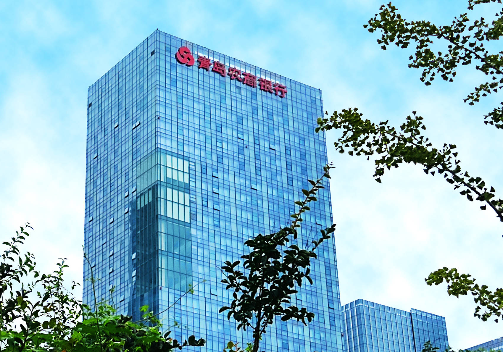 股价仅3.91港元！宝业集团持股1%小股东“提案”要每股分红5.5港元，董事会疾呼“请投反对票”