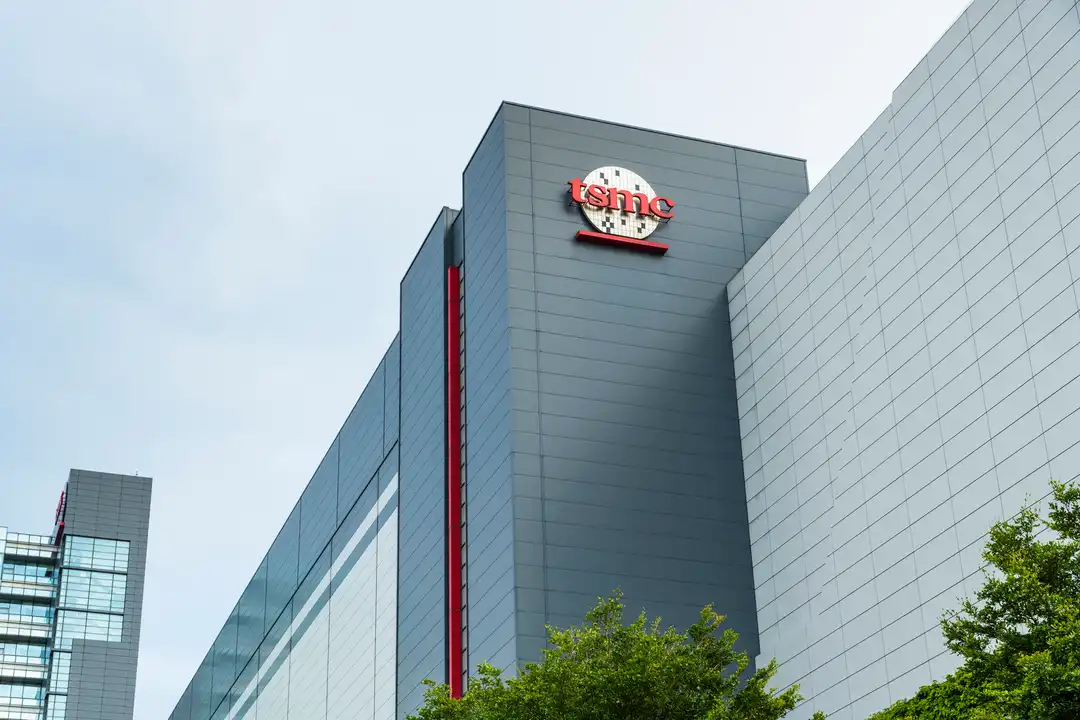 锦浪科技股东户数环比下降5.13% 今日大涨4.75%