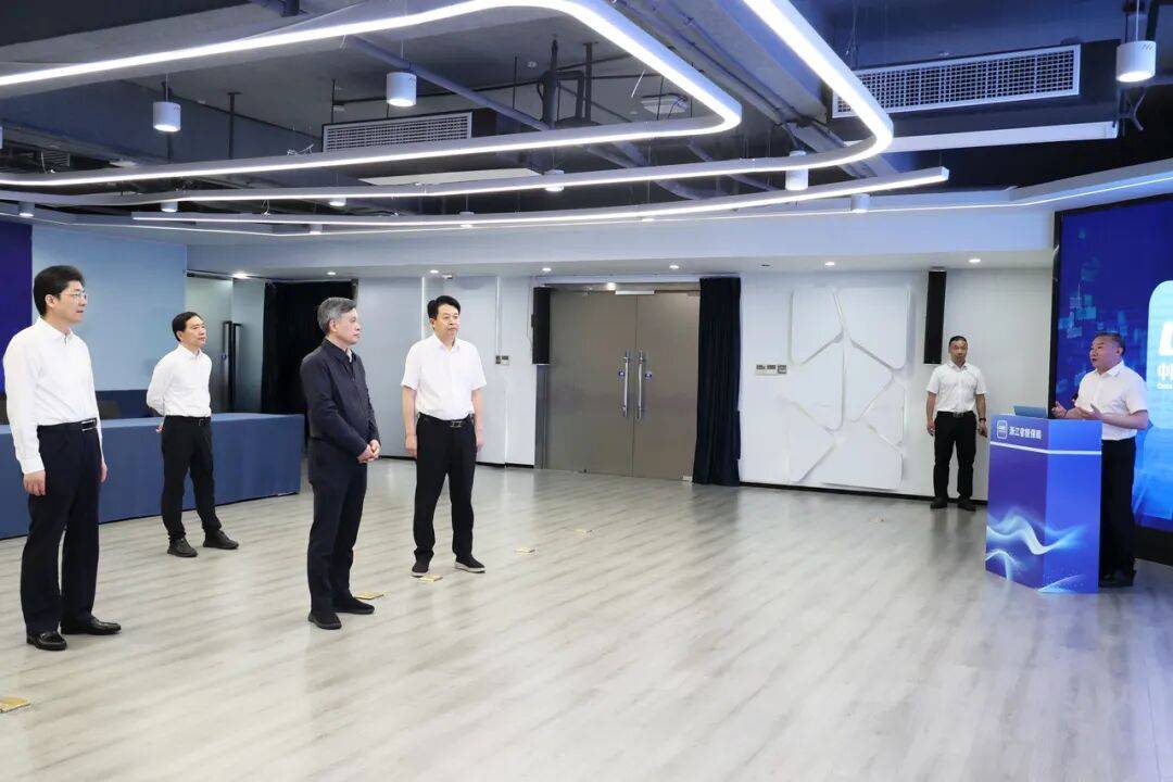 浙江省省长刘捷在浙江理工大学、中国计量大学调研