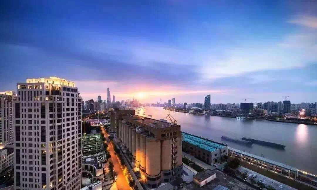 华天科技股价创新高，融资客抢先加仓