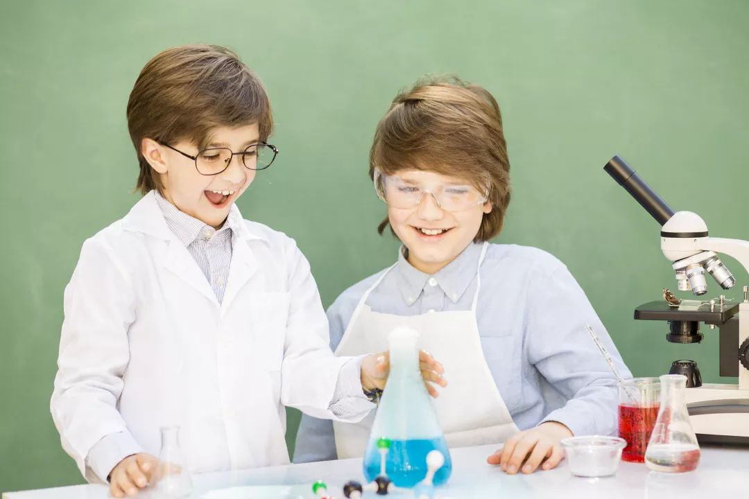 科学圆桌会丨空间力学专家：天舟十号带上天的这组试验，将解决三大“太空烦恼”