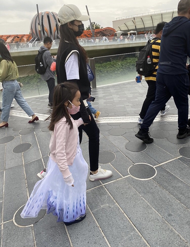 牵手香港迪士尼 远望谷数智文旅版图持续扩容