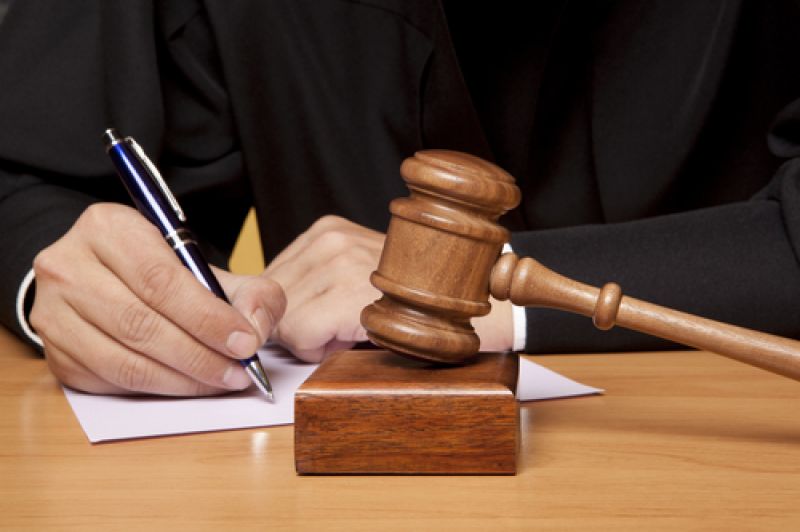 证监会主席吴清：坚持客户为本 始终注重投资者利益优先